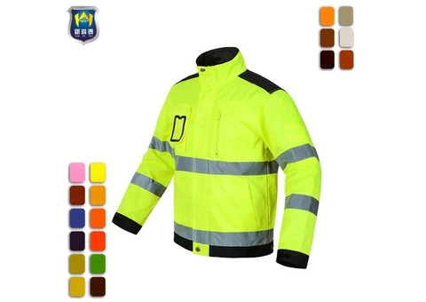 The Ultimate Guide to Workwear: Style, Function, and Comfort - 3/5