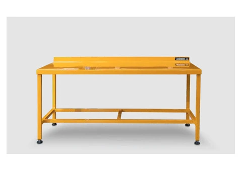Maximise Your Garage Space with a Multifunctional Workbench