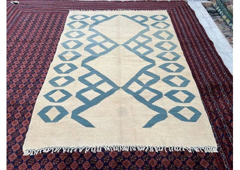 Unique Kilim Handmade Rugs – Shop at Silk Road Rugs! - 3/3