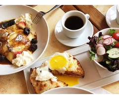 Best Happy Hours Cafe for Family Breakfast Bay Street Brighton