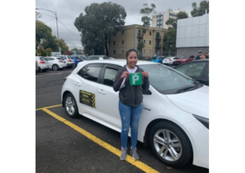 Join the Finest Driving School in Melbourne Today