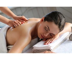 Discover The Role of Aromatherapy in Massage and Spa Treatments in Newcastle