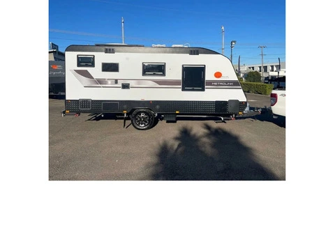 2024 Nova Bravo 196.1CZ: Adventure Awaits | BeachesRVs - 2/6