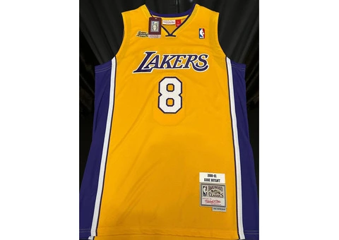 Autographed Yellow Jersey Kobe Bryant Hand Signed PSA/DNA Authentication - 2/2