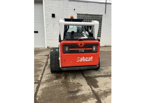 used Bobcat T770 - Crawler Loader - 3/4
