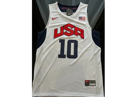 Jersey USA KOBE BRYANT #10 Signed Autographed White PSA/DNA - 2/2