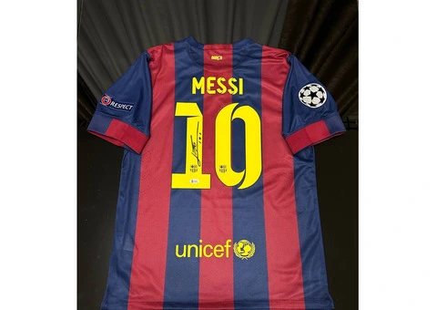 Lionel Messi Jersey Barcelona Hand Signed Beckett Authentication