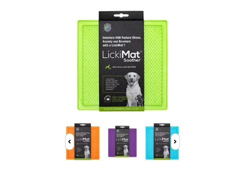 LickiMat Classic Soother Dog