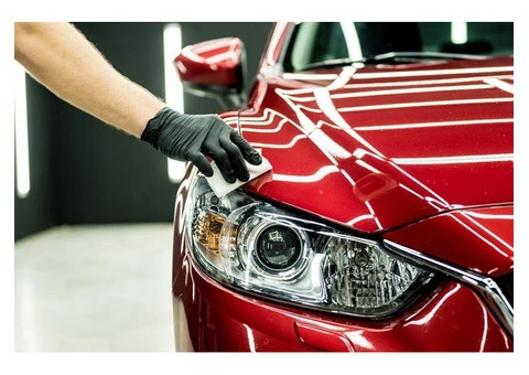 Car Cut and Polish: Restoring a Brilliant Shine