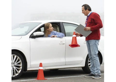 Learn the Driving Art from Professional Driving Instructors in Coburg