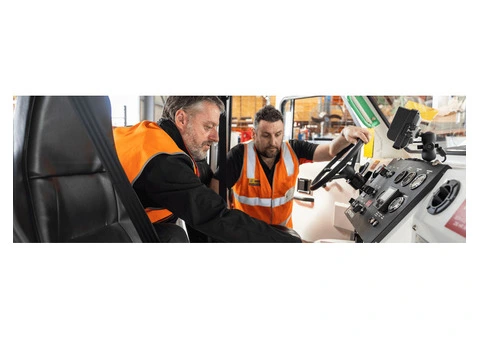 PRODUCT SUPPORT & TRAINING