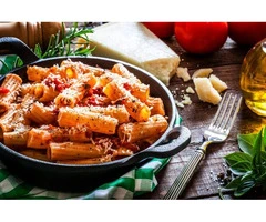 La Pera Pizza Restaurant in Matraville: Pizza & Takeaway Menu