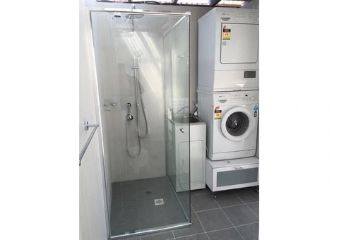 Bathroom and Laundry - 3/4