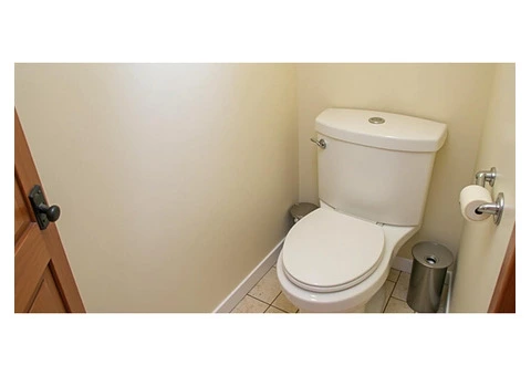 The Best Tiny House Toilets for Modern Minimalist Living