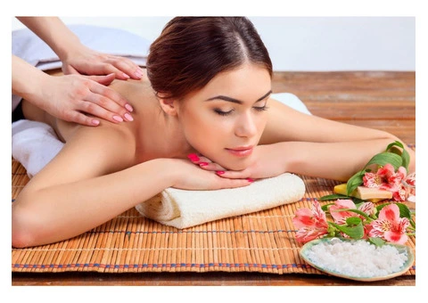 Experience Ultimate Relaxation with Oil Massage in Parramatta at Paradise Massage Parramatta - 2/4