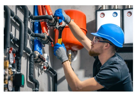 Sustainable Hot Water Solutions: Heat Pump Services