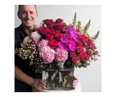 Valentine’s Flowers Sydney-wide – Susan Avery