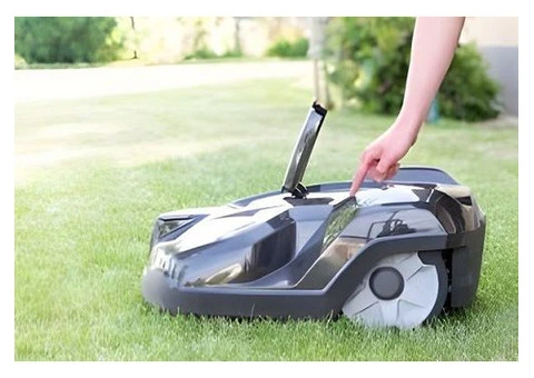 Best Robotic Lawn Mowers in Australia for a Perfect Lawn