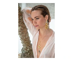 Shine Bright with Women's Jewellery Online