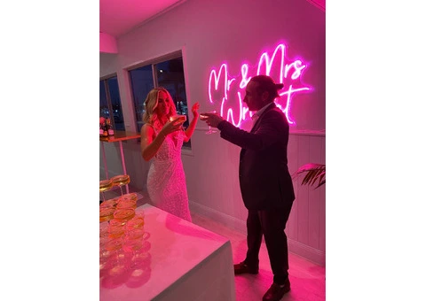 Cue Signs | Custom Neon Signs Australia - LED Neon Signs - 7/9