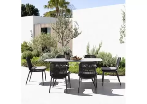 Discover Premium Outdoor Furniture in Bundall