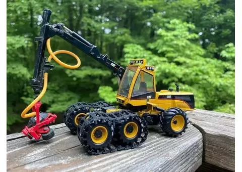 caterpiller trucks (baby toys) - 2/8