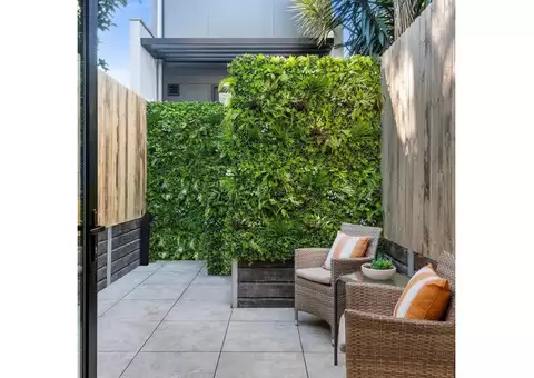 Install Vertical Garden Screens to Add Some Elegance to Your Space