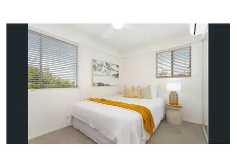 Ideal location opposite Mooloolaba beach - 6/9