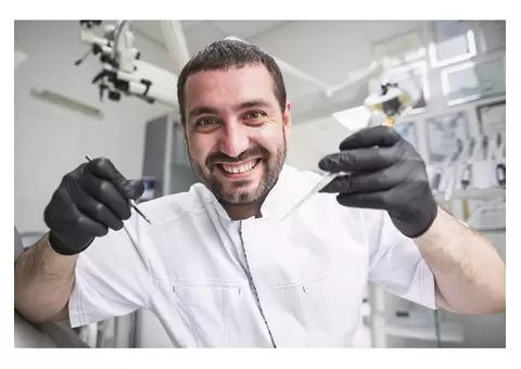 Best Tooth Implants in Warwick