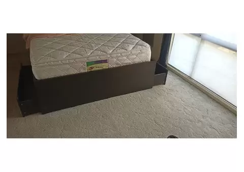 Queen size Storage Bed with Mattress. - 1/4