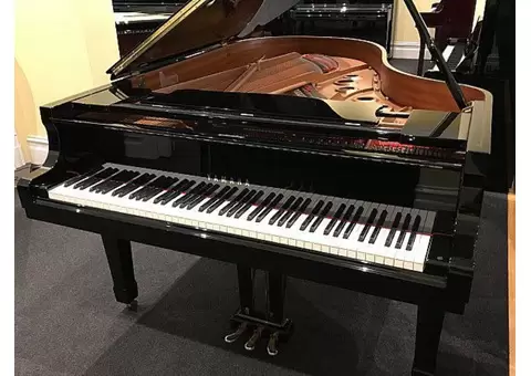 Yamaha CX5 Grand Piano Makes Your Performances Exceptional