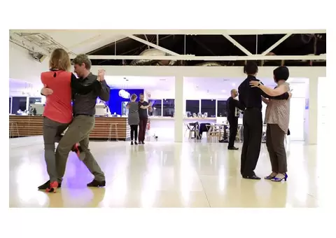 Learn Salsa Dance – Fun and Engaging Lessons for All Levels! - 3/4