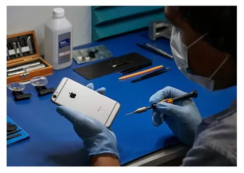 Prompt and Affordable iPhone Repairs near Coomera