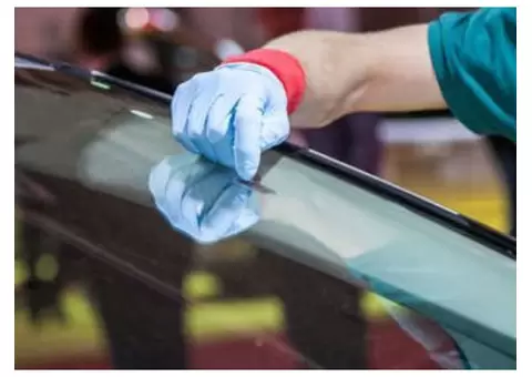 Competitive Windscreens: Expert Mobile Windscreen Replacement - 4/4