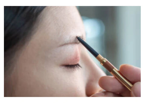 Enhance Your Look with Expert Eyebrow Tinting at Day Spa in Perth