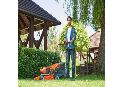 Lush Lawns Await: Premier Lawn Care Mowing Services in Perth!