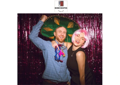 Vintage Charm with Retro Photo Booth Hire Sydney | Bondi Booths