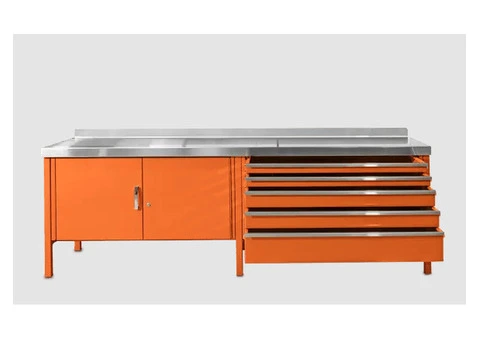 Keep Your Space Sorted With a Workbench With Drawers