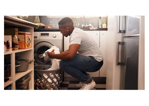 "Convenient and Efficient Laundry Services at Preston Laundromat"