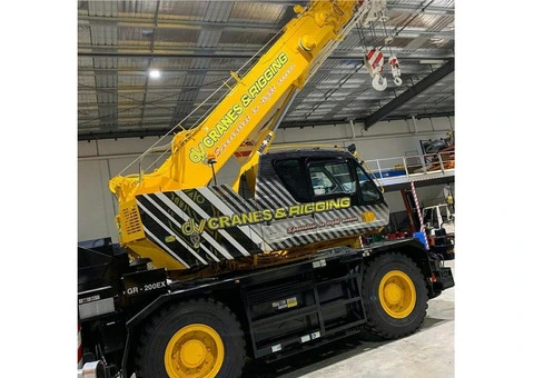 Compact Cranes for Precise Lifting