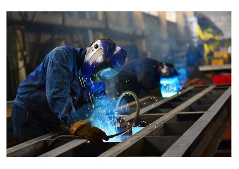 Livestock Feed Mixer for Sale – Built Tough by Lockwood AG