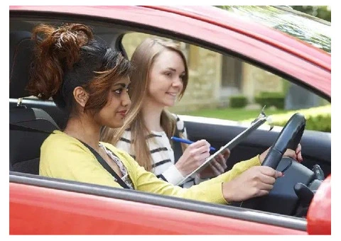 Advanced Driving Lessons near Lyndhurst from The Best Instructors