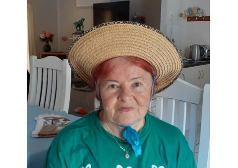 WANTED : Personal Assistant To Old Lady - 2/6