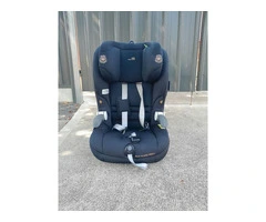 Britax SafeN Sound Car Seat