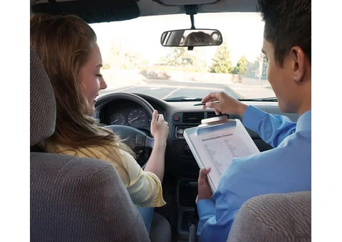 Our Driving Instructor in Melbourne Helps You Learn to Drive with Confidence