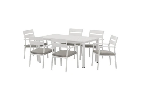 Premium Gardeon 7-Piece Outdoor Dining Set – Elegant & Durable