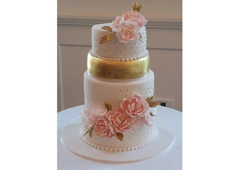 The search for the best bakery in North Brisbane to order a wedding cake ends here