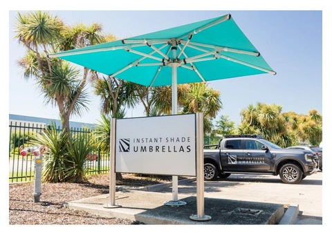 Shop High Quality Cantilever Umbrellas for Pool Areas in Sydney