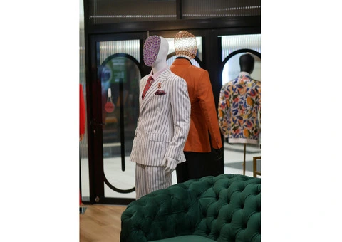 Mannzilo – The Home of Tailored Suits in Brisbane - 1/3