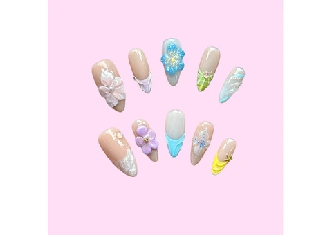 Aurelle Beauty - 4/14